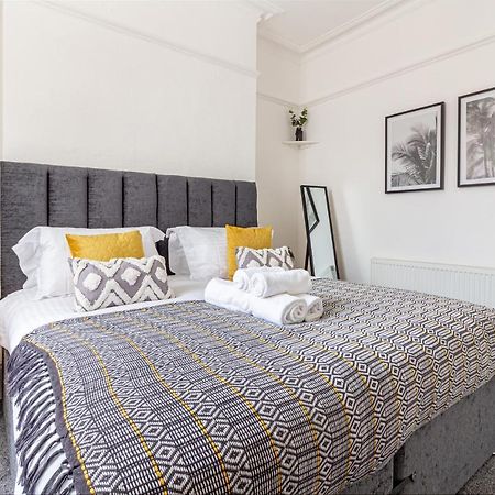 Host & Stay - Montpellier Villa Apartment Cheltenham Dış mekan fotoğraf