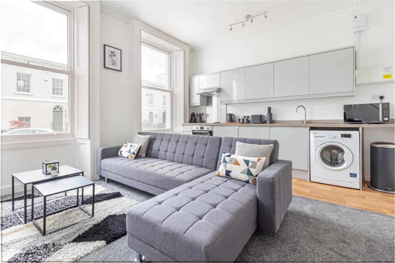 Host & Stay - Montpellier Villa Apartment Cheltenham Dış mekan fotoğraf